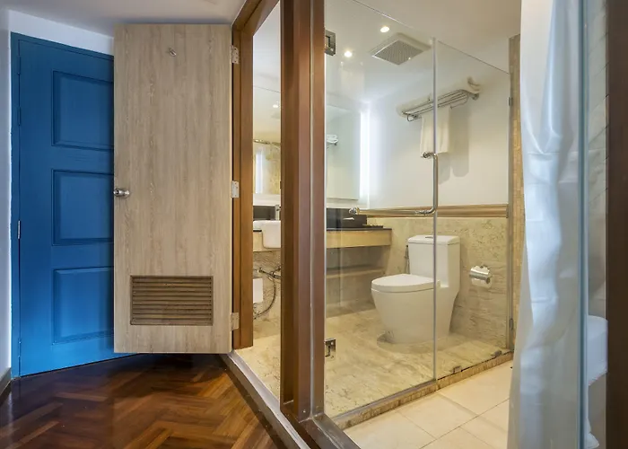 旅馆 The Posh Phayathai