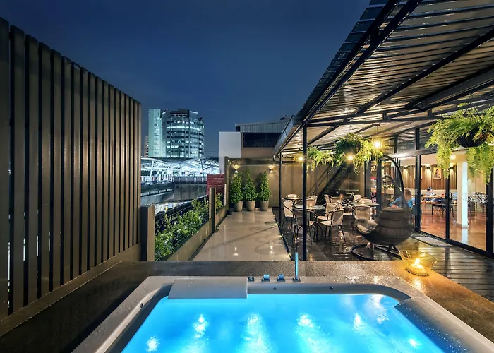 The Posh Phayathai * بانكوك