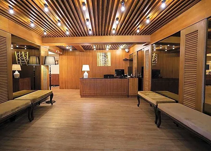 The Posh Phayathai *