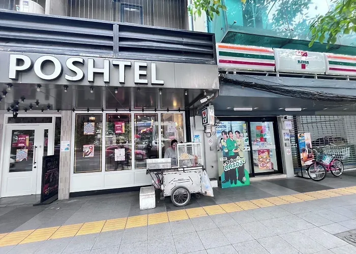 ホステル The Posh Phayathai *