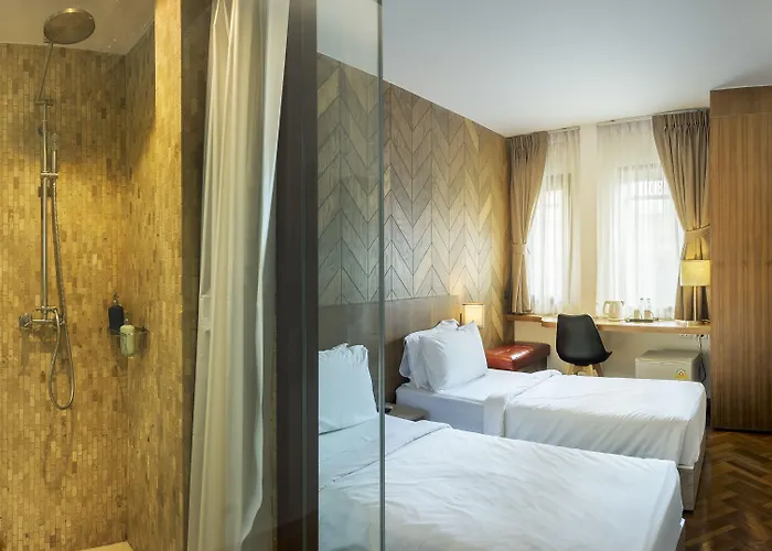 The Posh Phayathai Bangkok
